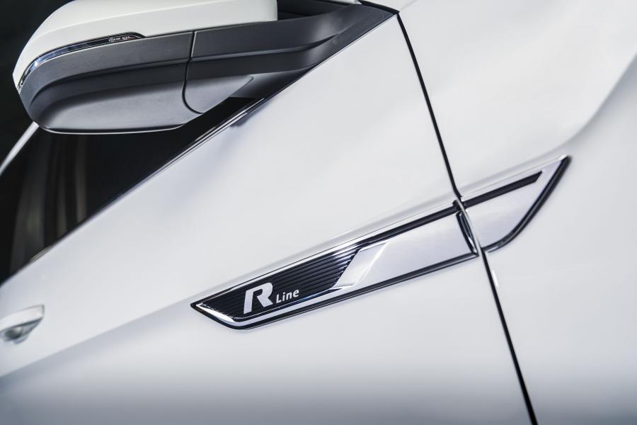 Детали экстерьера Volkswagen Atlas R-Line 2017 года  (фото 14 из 16)